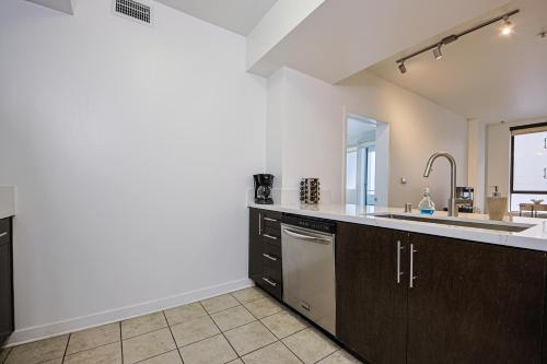 The Carlton - Modern-Lux 2 Master Suites-Secure Bldg & Parking- 5 BLKS to Ocean Ave, Los Angeles (fotografie 8)