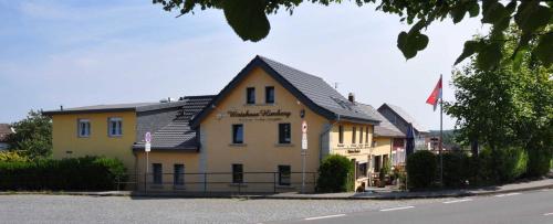 B&B Bad Honnef - Pension im Wirtshaus Himberg - Bed and Breakfast Bad Honnef