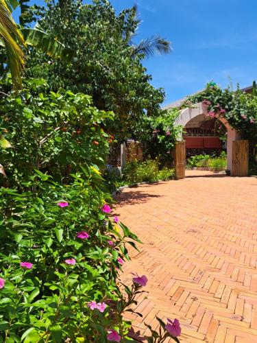 GOLDEN LOTUS SPA & HOMESTAY - 정원