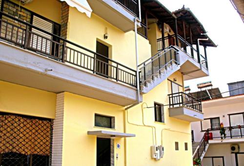  Skotina Rooms in Paralia Skotinas