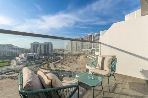 Free housekeeping visits during your stay - StayShort - Delightful Studio in Park Views that Sleeps 2, Dubai (photo 4)