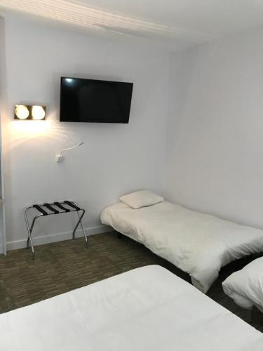 Hotel du Clocher - image 7