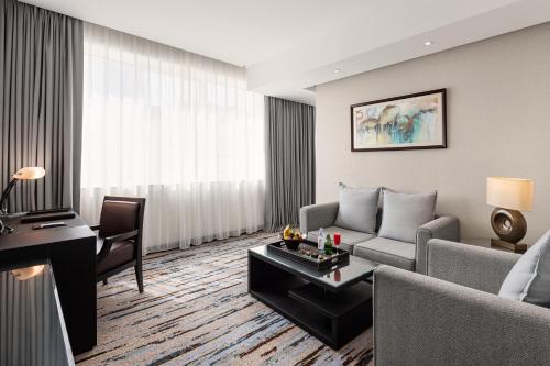 room detail thumbnail 1