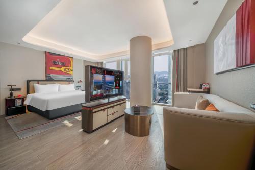 room detail thumbnail 1