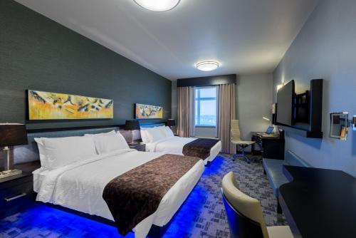 Applause Hotel Calgary Airport by CLIQUE