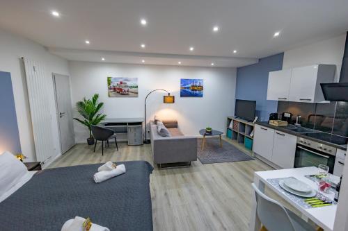 HANNIBAL - Design Studio-Apartment Tulpe 9, Parkplatz, Küche, HighSpeed-WLAN, Wolfsburg