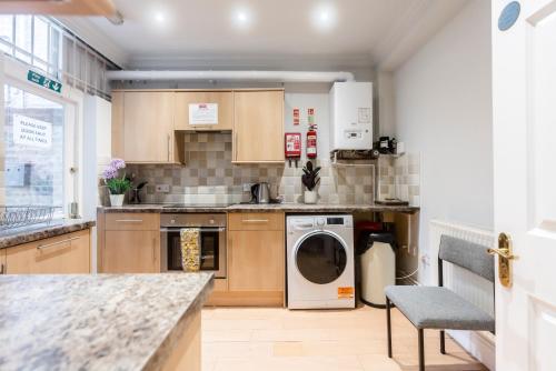 1 Riverside Apartments Room Type - Superior Apartment