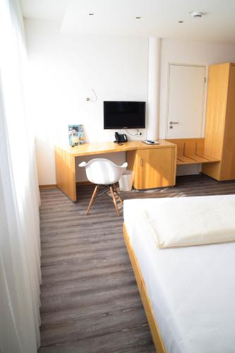 Cristall Hotel - image 13