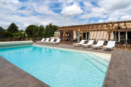 Sure Hotel by Best Western Caen Memorial - Hôtel - Caen