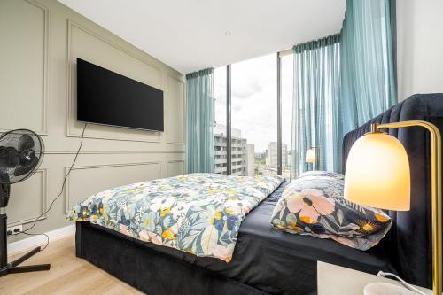 Luxe Southbank Retreat free car park, Pool, Sauna near Royal Botanic Gardens Victoria
