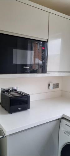 3 bedroom Sleeps 6 free parking, Glasgow (Foto 2)