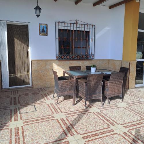 La Casa del Corazón - Seaview - Breakfast - Netflix La Casa del Corazón - Seaview - Breakfast - Netflix