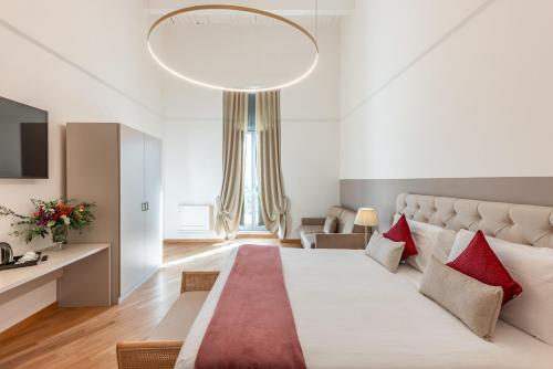 1 king bed, 1 sofa bed