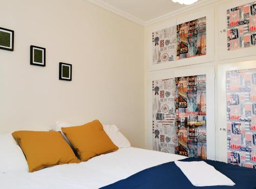 Charming 2BD apt next to metro station 3