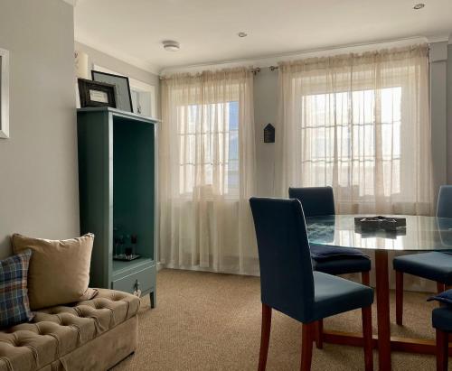 A 2 Bedroom flat in Culross home of Outlander in Culross