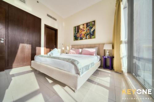 Contemporary One Bedroom with Full Marina View, Dubaj (fotografie 10)