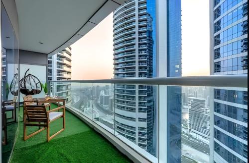 Dubai Paramount 1BR APT Burj Khalifa view, Dubai