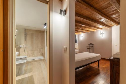 Via del Lavatore Private Apartments, Roma (foto 4)