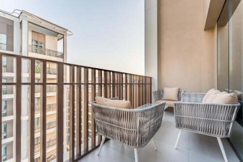 Community View 2BR with Balcony, Surf at Creek Beach Building 2, Creek Harbour by Deluxe Holiday Homes, Dubaj (zdjęcie 3)