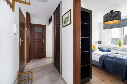 Apartment Poznań Dąbrowskiego by Noclegi Renters