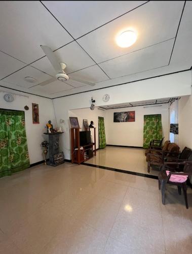Chathu's little inn in 데라니야갈라