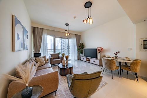 Homes Beyond I 1BR Coastal Haven Walk to the Beach, Dubai (Foto 2)