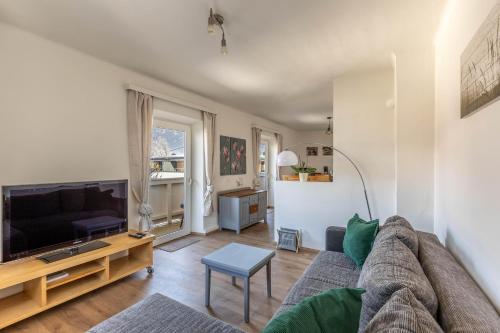 Two-Bedroom Apartment with Shower