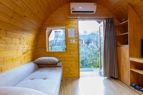 Double Room with Garden View image 9