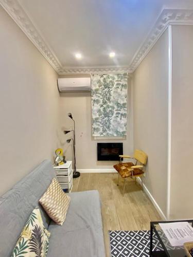 Petit Loft toledo door - Casilda, Madrid