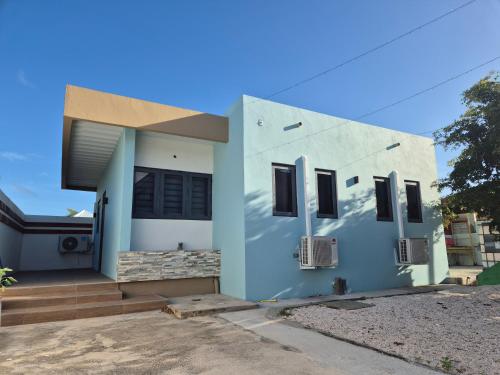 Vista exterior, Sunflower-Lodge in Tera Kora