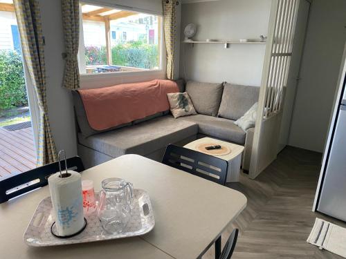 3 bedrooms, 6 beds