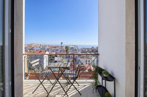 Sunny Graça, River View, by TimeCooler, Lisbon