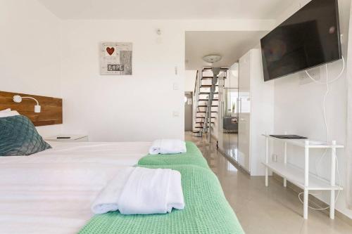 Staylong Hotell - Tarby