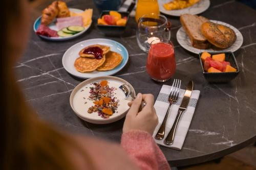 Svalbard Hotell | Polfareren - image 14
