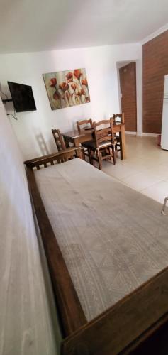 Apartment image 6