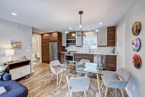 Experience Myers Park in Style