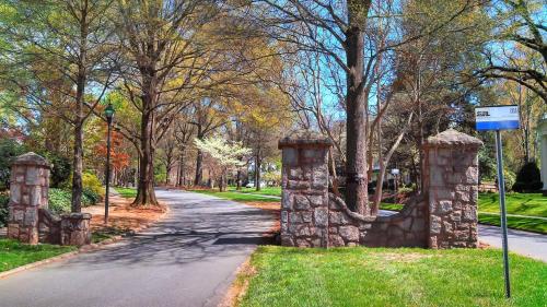 Relax and Recharge in Myers Park