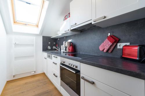 Two-Bedroom Apartment image 5
