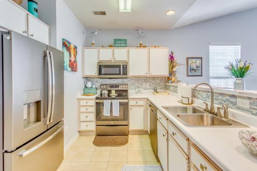 Golf, Swim and Explore Sunset Beach Family Condo!, Sunset Beach (photo 8)
