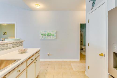 Golf, Swim and Explore Sunset Beach Family Condo!, Sunset Beach (photo 9)
