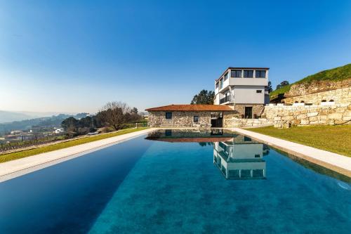 Quinta de Casal do Bairro Casa do Alpendre in Calvos