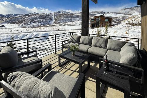 SkyRidge Chalet SkyRidge Chalet