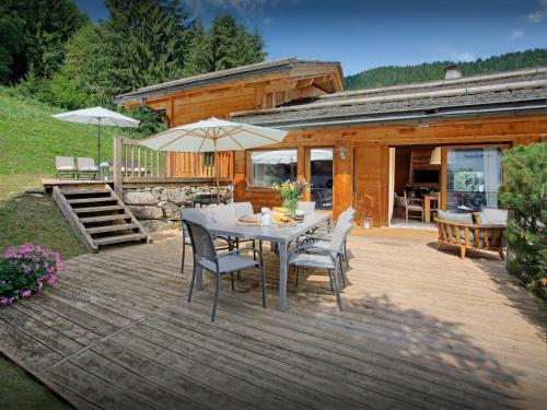 Chalet image 1