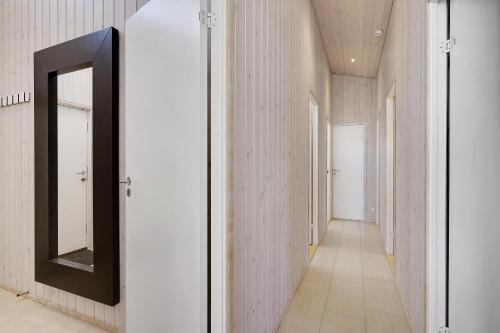 Four-Bedroom Holiday Home image 10
