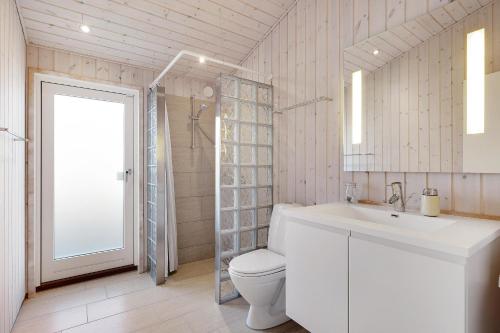 A szálláshely kívülről, Nice Holiday Home 200 Meters From The Beach in Handrup Strand