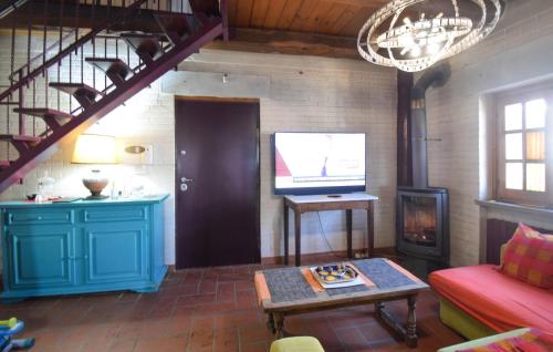 Amazing Apartment In Roma With Wifi, Rom (Foto 5)