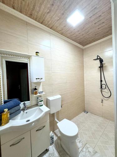Bathroom, Serene Farm Stay 30 Min Away in Wanica