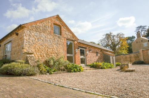 A szálláshely kívülről, Mole Hole in Heathencote