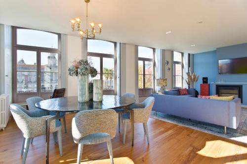 BOUTiQUE Rentals- THE MiRaDOURO Ribeira Apartment, Porto (photo 2)