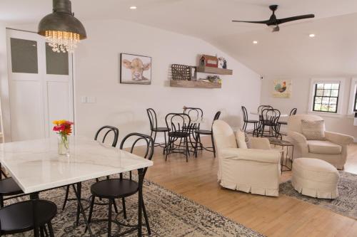 Knotty Pine Motel in เบนนิงตัน (VT)